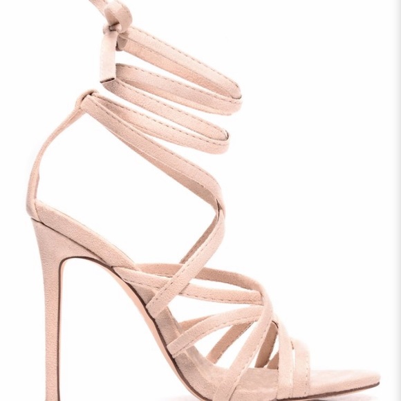 Heels - Picture 1 of 1